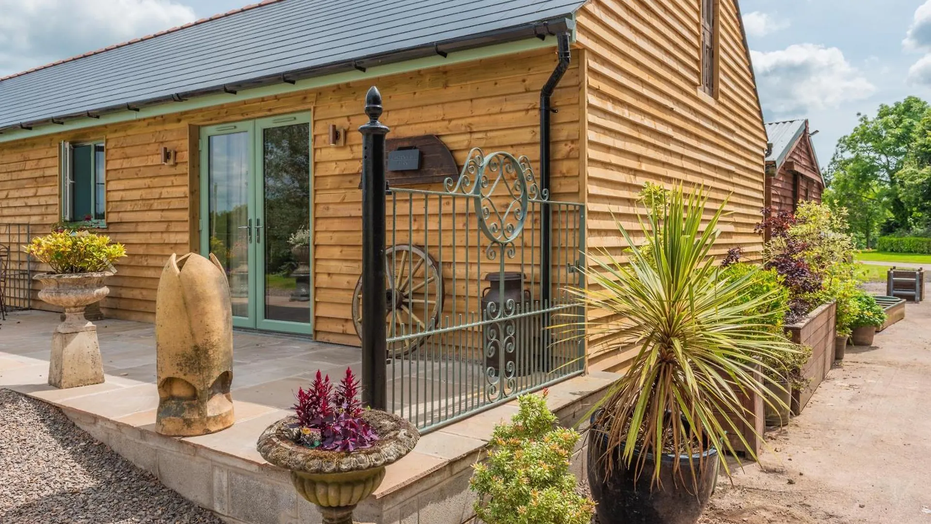 Tredodridge Barn Retreat Villa St Nicholas